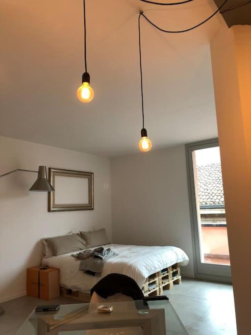Loft Teatro Politeama - intero appartamento in centro storico con vista Cremona Esterno foto