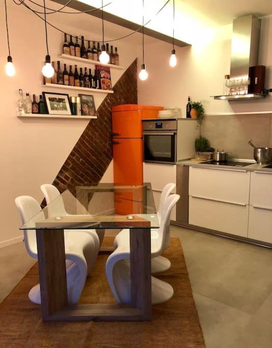 Loft Teatro Politeama - intero appartamento in centro storico con vista Cremona Esterno foto